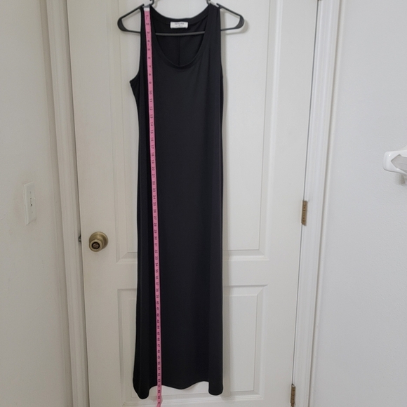 Zenana Size S Black Sleeveless Scoop Neck Maxi Dress, Exc. Used Cond. - Picture 6 of 11
